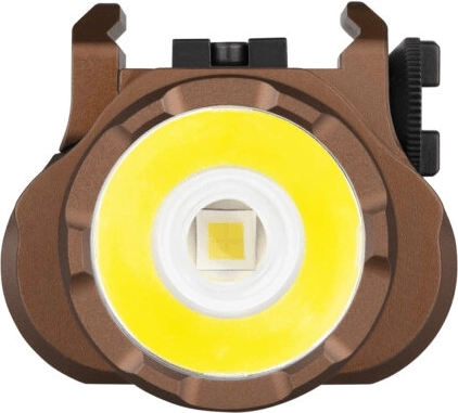 Op til 1500 lm og 205 m rækkevidde