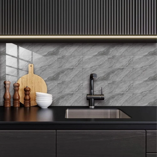 Vandafvisende og let at rengøre overflade