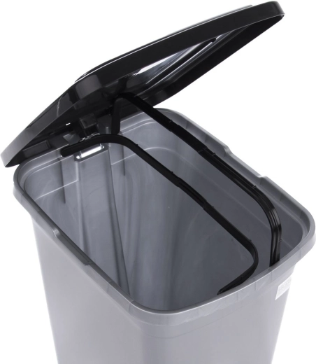 Indvendige holdere til sikker fastgørelse af poser