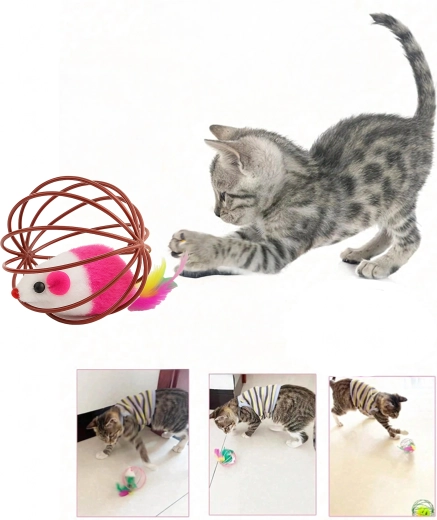 Plysmus med fjer og raslelyd