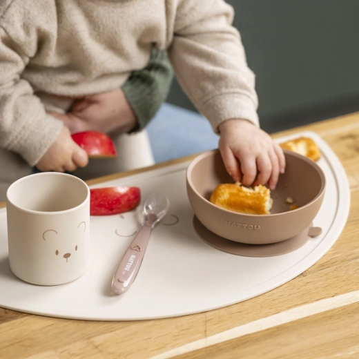 Stabil tallerken og skål med sugekop