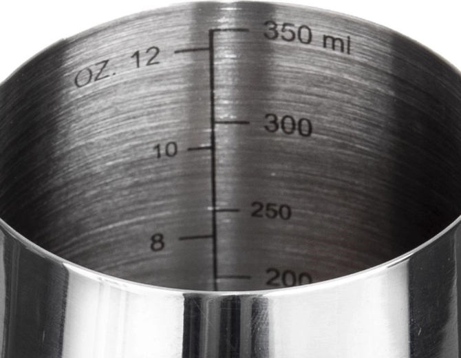 Præcis måling takket være indvendig skala