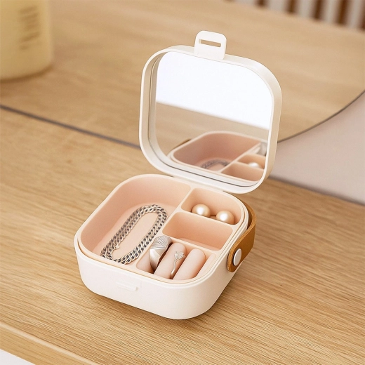 Indbygget spejl til hurtige justeringer overalt