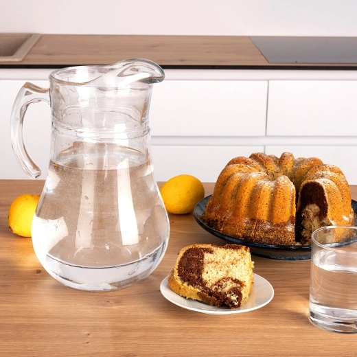 Alsidig brug ved bordet og til servering