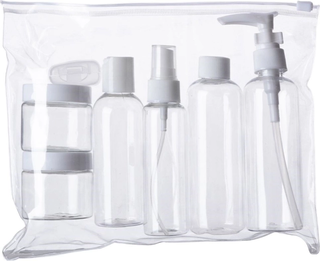 Komplet rejsesæt i et overskueligt etui