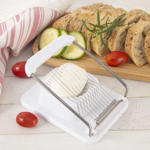 Alsidig hjælper i køkkenet