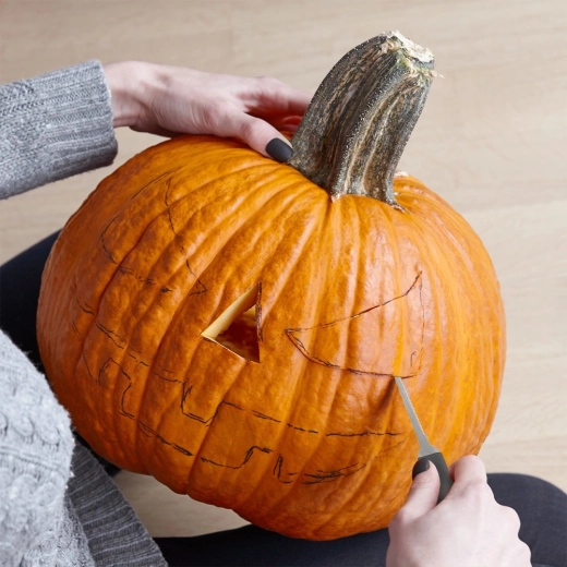 Præcise snit og detaljerede mønstre