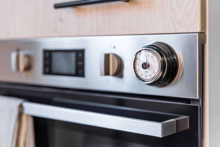 Stærk magnet for nem placering