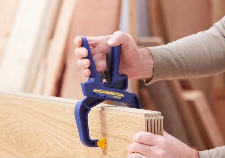 Beskyttende kæber uden at beskadige overfladen