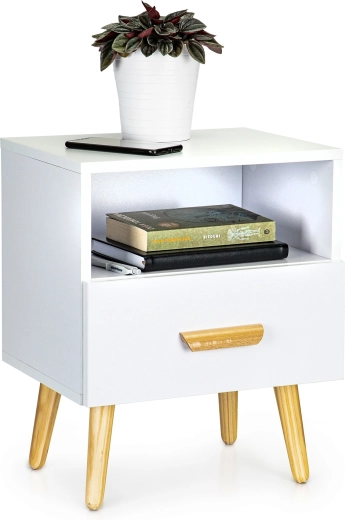 Praktisk skuffe og åben hylde