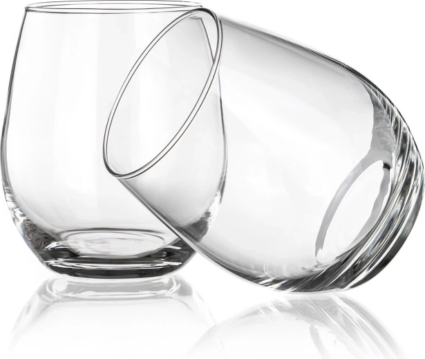 Alsidig form til vand, juice og cocktails