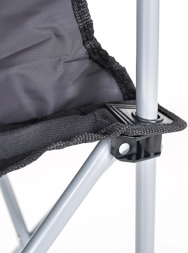 Let, men stærk stålkonstruktion