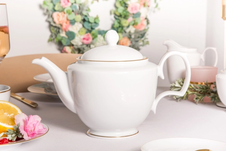 Slidstærk glasur og sikkert porcelæn