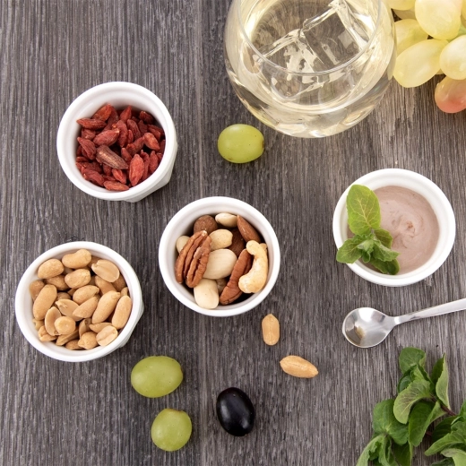 Elegant hvidt design til ethvert bord