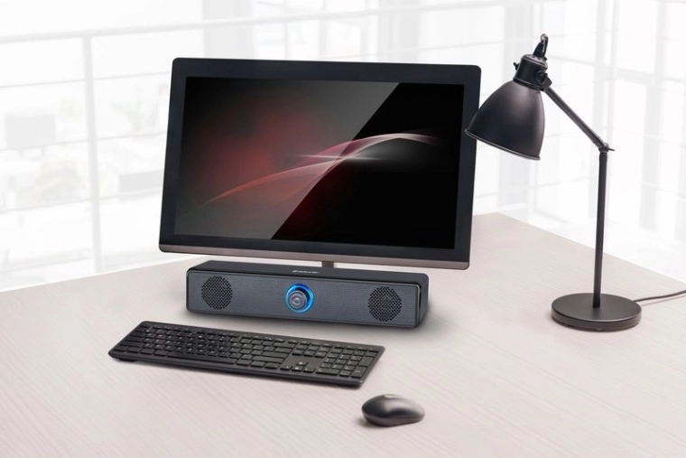 Kompakt design til under skærmen