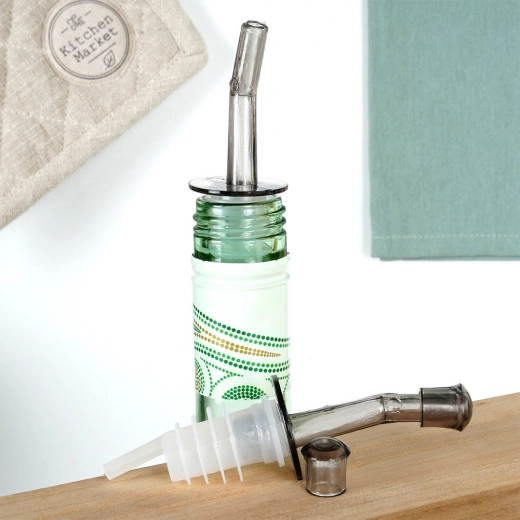 Renhed og kontrol i køkken og bar