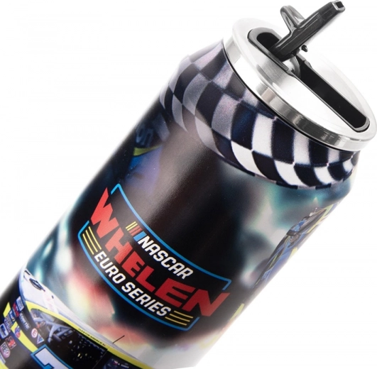 Behagelig at drikke af takket være vippe-tud og sugerør