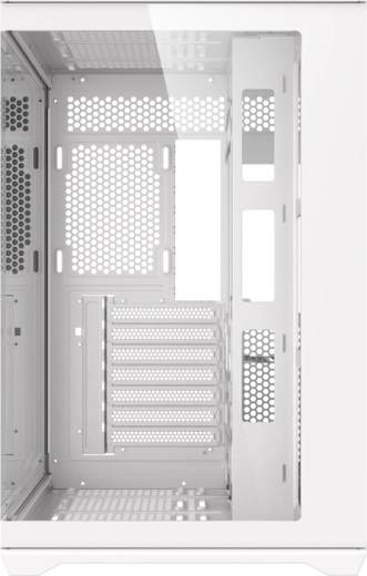 Plads til store komponenter og pæn kabelføring