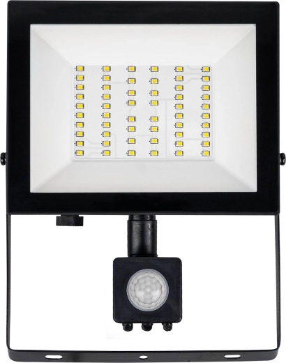 Automatisk tænding takket være PIR-sensor