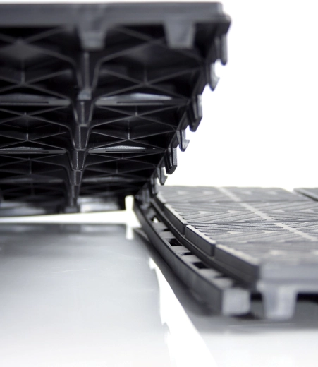 Skridsikker overflade og effektiv dræning