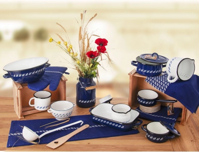 Stilfuldt blå-hvidt retrodesign