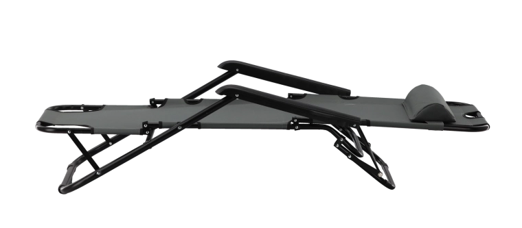 Udklapning til fladt som feltseng