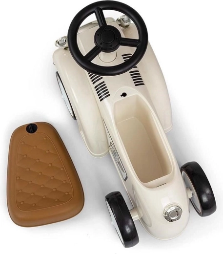 Opbevaringsrum under sædet