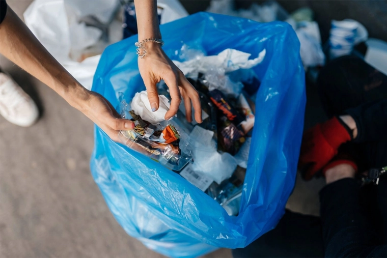 Robust materiale til almindeligt affald