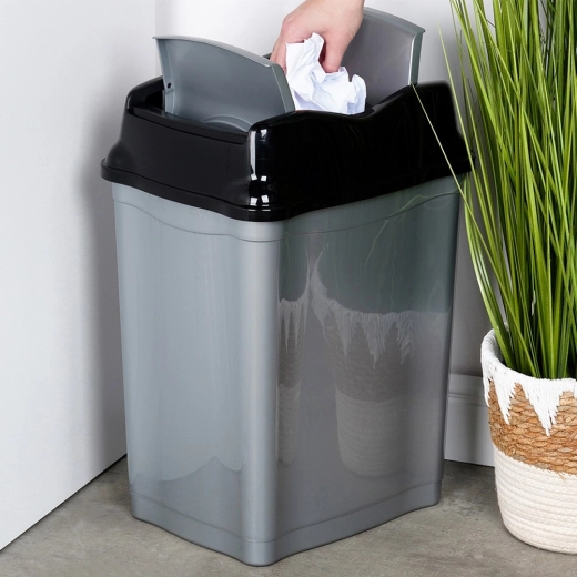 Vippe-låg for renere og mere bekvem brug