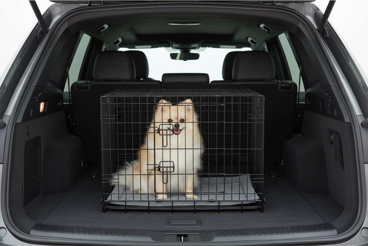 Sammenklappelig konstruktion til rejser