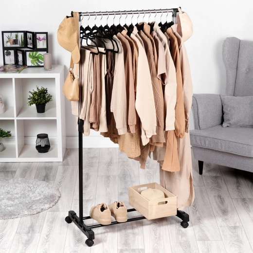 Nederste hylde til sko og tilbehør