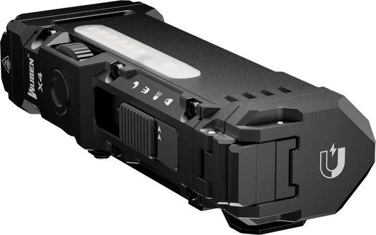 Hands‑free takket være magnetfod og clip