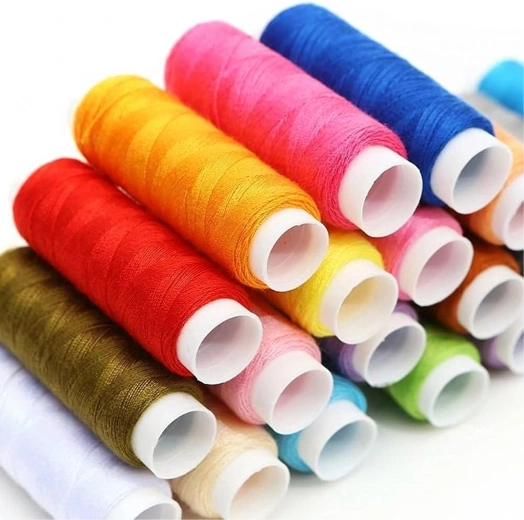 Bredt udvalg af farvede tråde