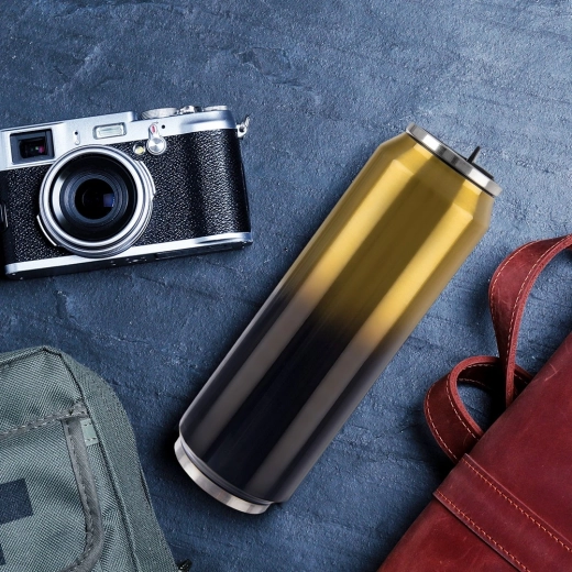 Elegant sort‑guld design til rejsen