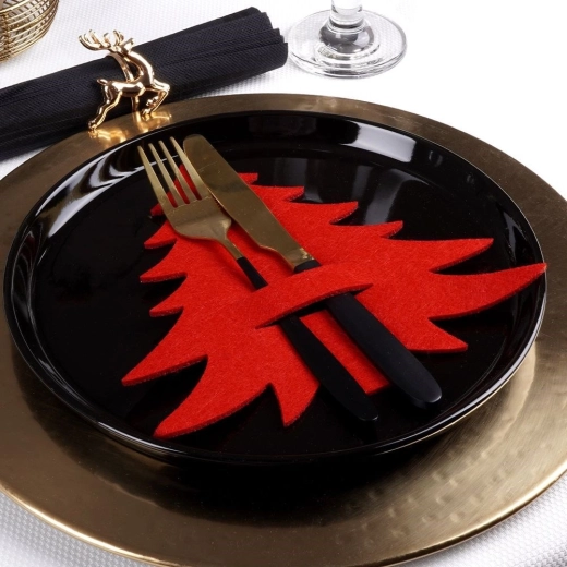 Markant rød filt for den perfekte juleatmosfære