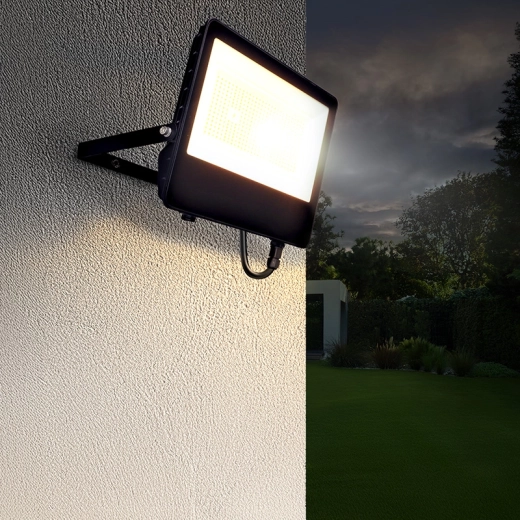 IP65 og hurtig montering med vandtæt connector