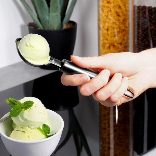 Behageligt greb og nem opbevaring