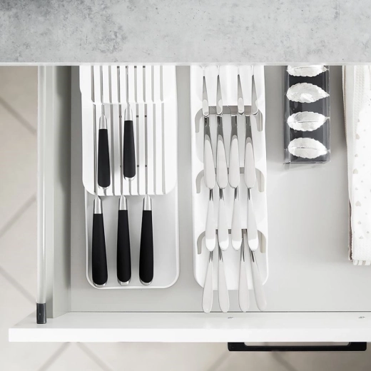 Pladsbesparende design til smalle skuffer