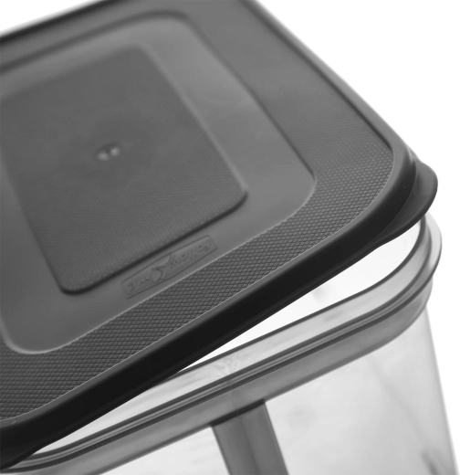 Lufttæt låg for længere friskhed