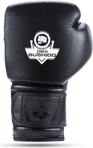 Bred velcro og lang manchet