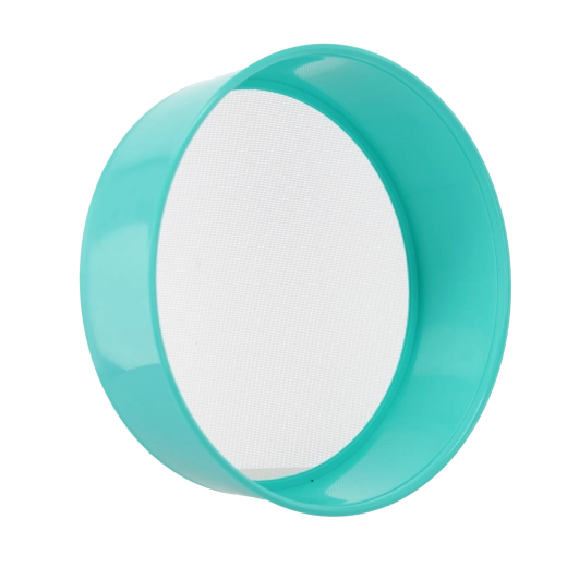 Let og holdbar plastkonstruktion