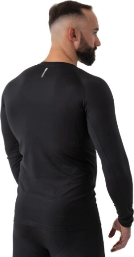 Flade sømme og ergonomisk pasform