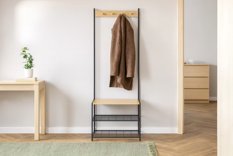 2-i-1 organisering: tøjstativ, bænk og skoreol