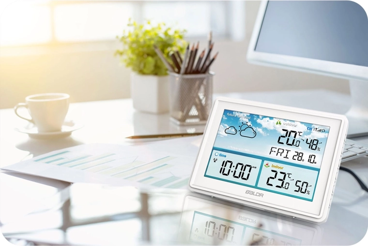 DCF77, alarm og kalender til dagligt overblik