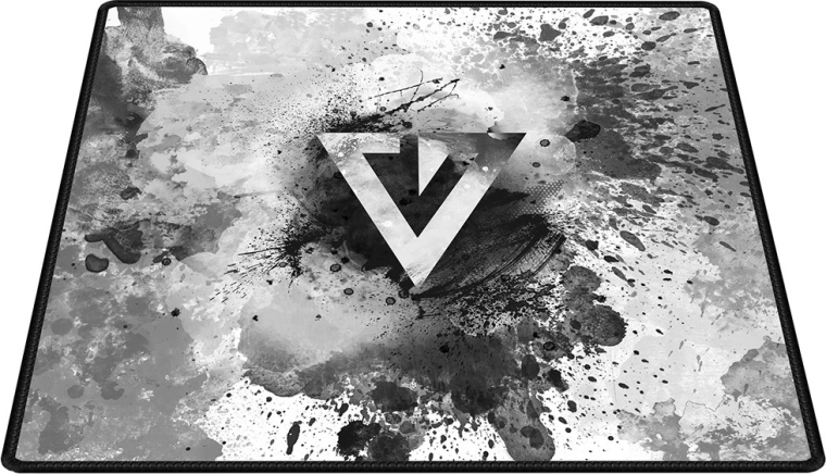 Skridsikker bund ligger fast på plads