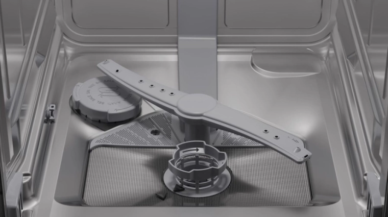 Effektiv vask takket være spulearme og filtrering