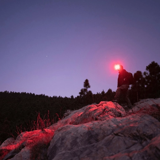 Hvidt og rødt lys til enhver situation