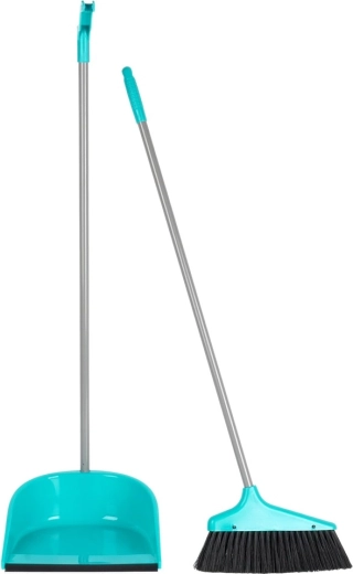 Rengøring uden at bøje dig takket være lange skafter