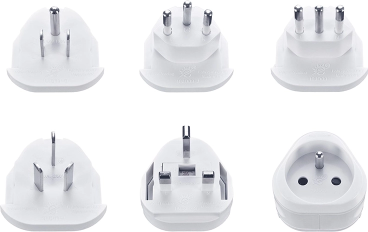 Kompakt adapter med udskiftelige adapterstik