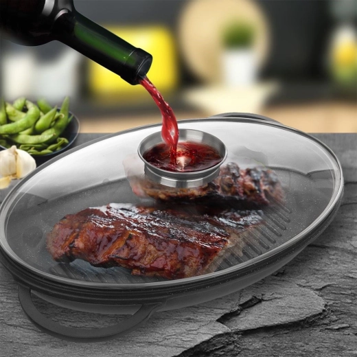 Låg med dispenser til vin og fond